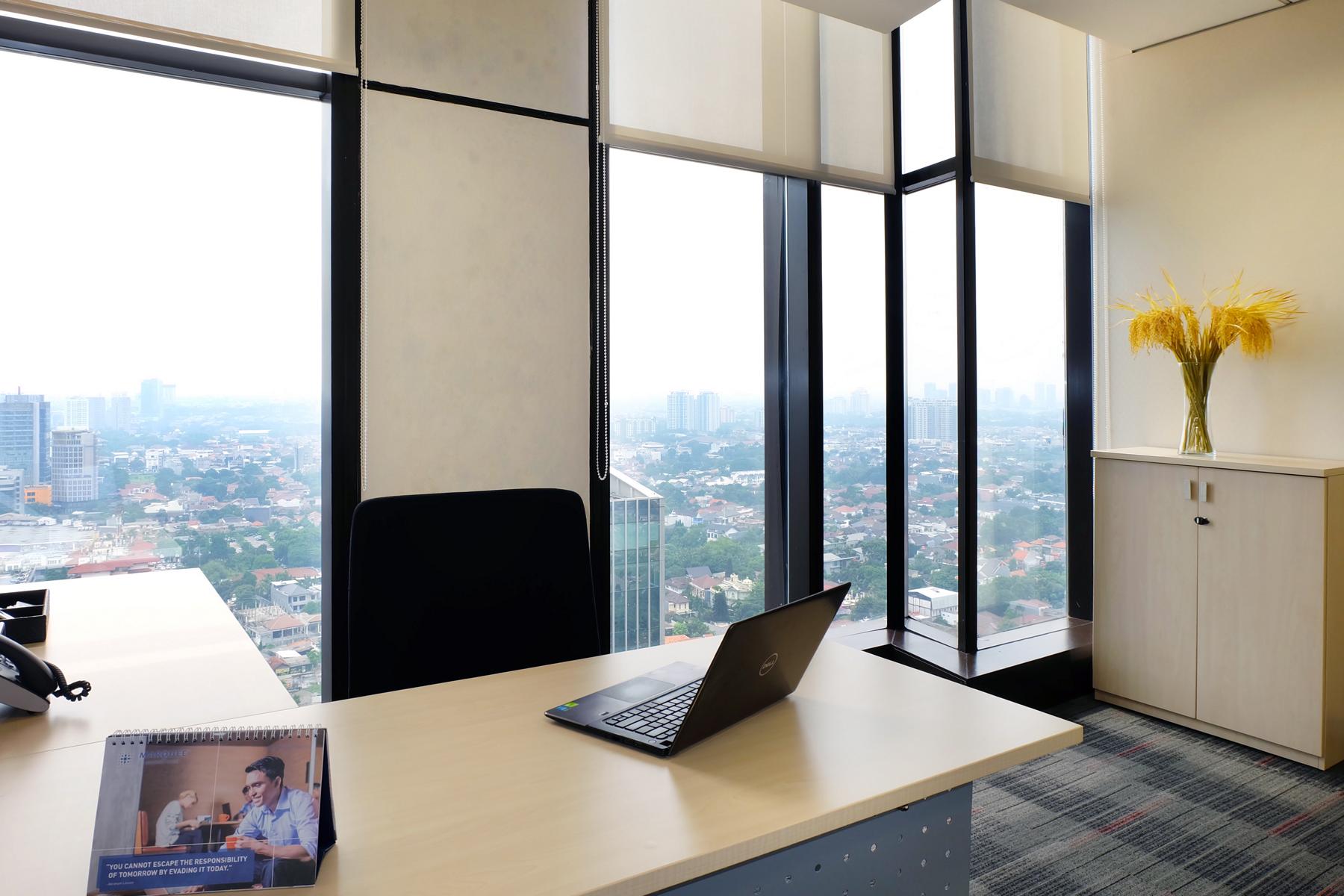 b&b b2in suite and office